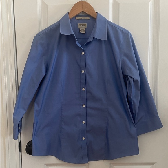 L.L. Bean Tops - L.L. Bean Women's Blue Button-Down Shirt 100% Cotton